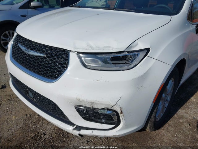 Chrysler Pacifica Select