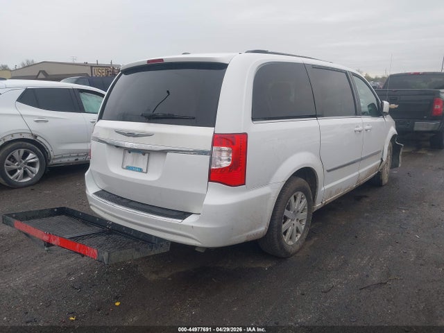 Chrysler Town & Country Touring