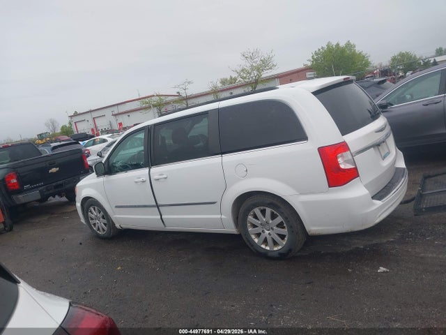 Chrysler Town & Country Touring