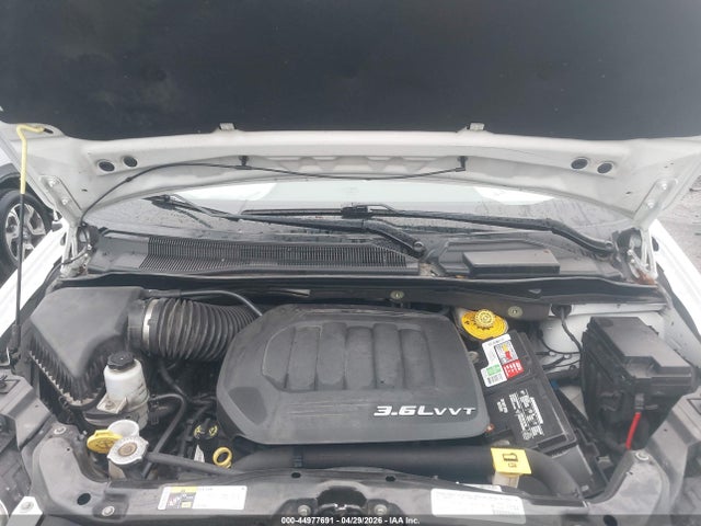 Chrysler Town & Country Touring