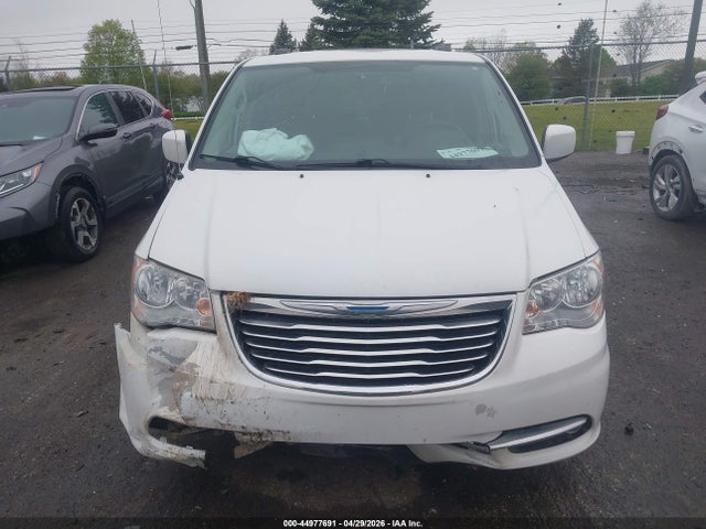 Chrysler Town & Country Touring
