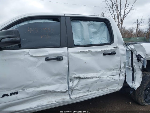 Ram 1500 Big Horn  4x4 5'7 Box