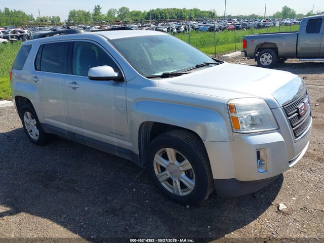 Salvage GMC Terrain Image