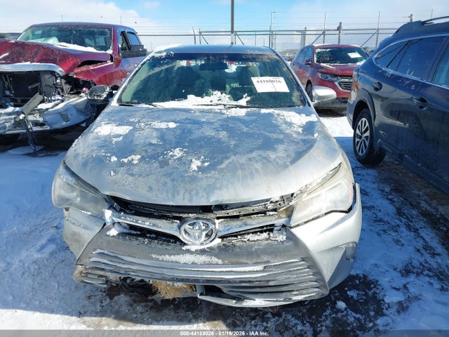 Toyota Camry Le