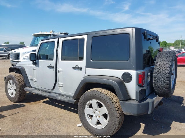 Jeep Wrangler Sahara