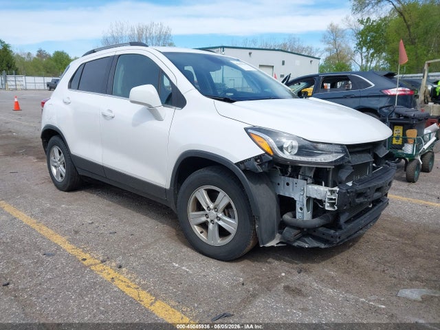 Salvage Chevrolet Trax Image