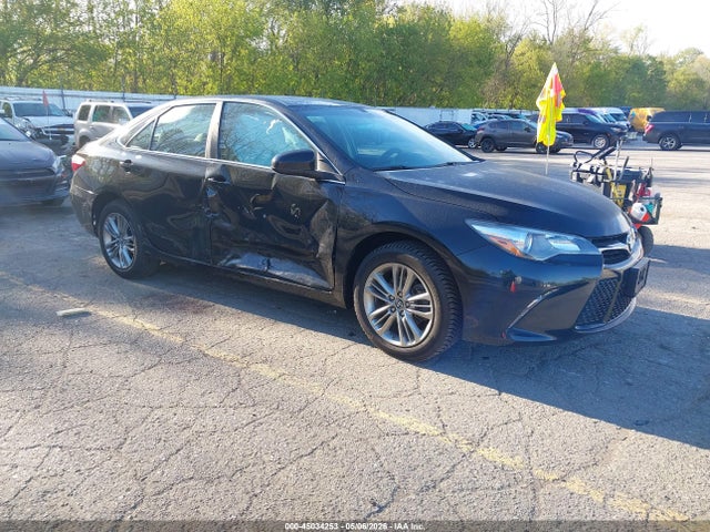 Salvage Toyota Camry Image