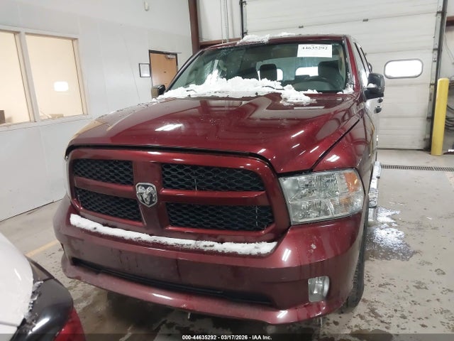 Ram 1500 Express  4x4 5'7 Box