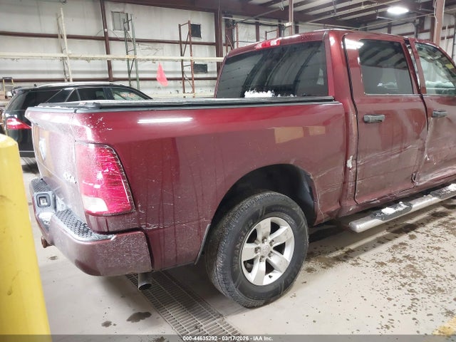 Ram 1500 Express  4x4 5'7 Box