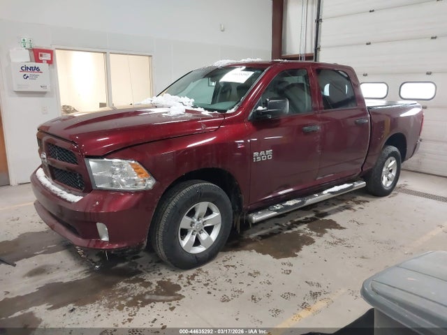 Ram 1500 Express  4x4 5'7 Box