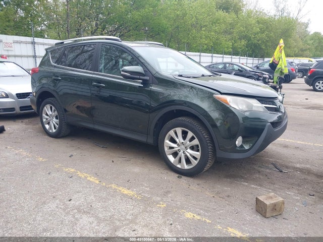 Salvage Toyota RAV4 Image