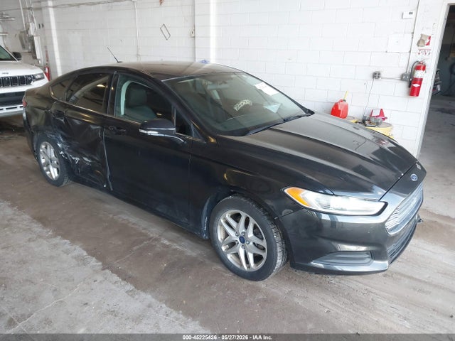 Salvage Ford Fusion Image