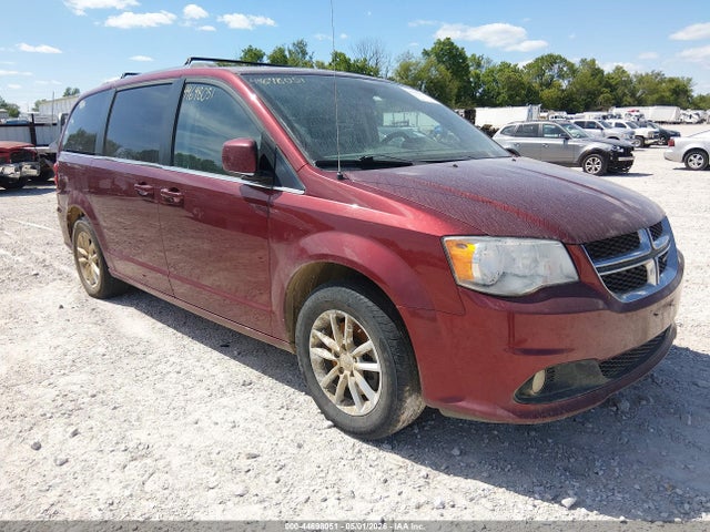Salvage Dodge Grand Caravan Image