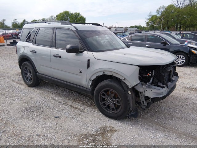 Salvage Ford Bronco Image