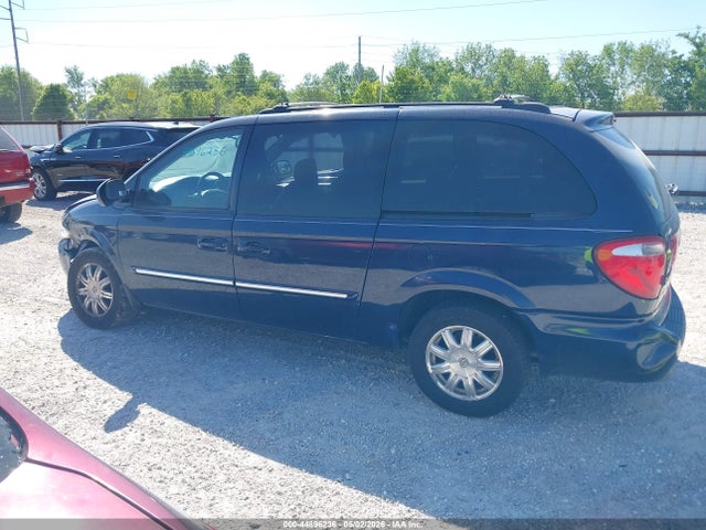 Chrysler Town & Country Touring
