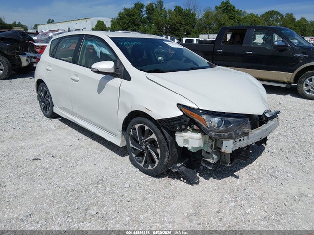 Salvage Toyota Corolla Image