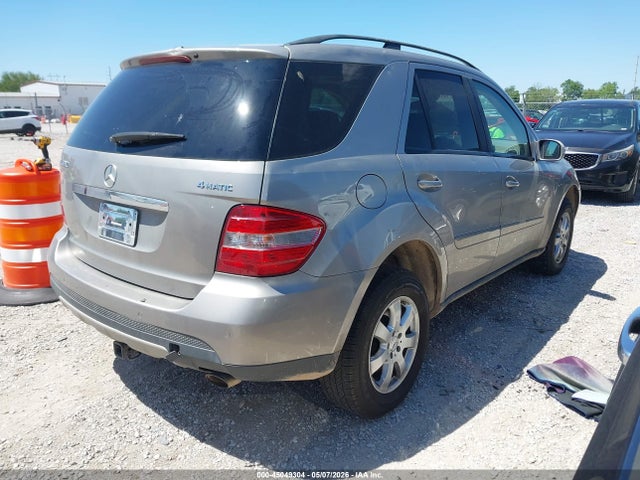 Mercedes-Benz M-Class 4matic