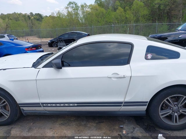 Ford Mustang V6 Premium