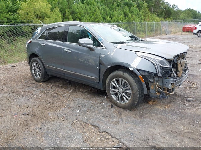 Salvage Cadillac XT5 Image