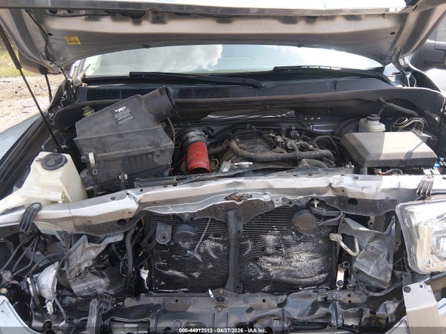 Toyota Tundra Grade 5.7l V8