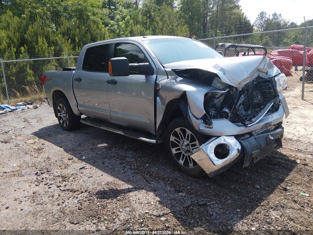 Salvage Toyota Tundra Image