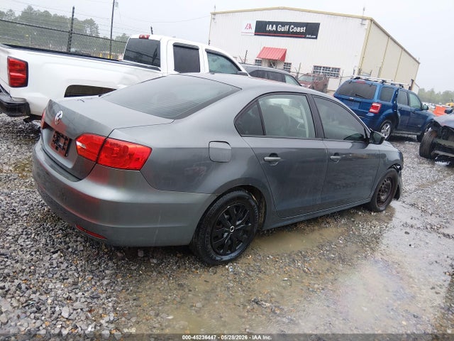 Volkswagen Jetta 2.0l S
