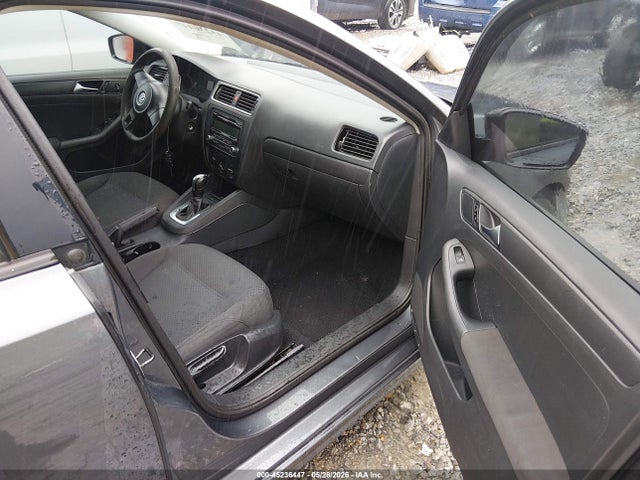 Volkswagen Jetta 2.0l S