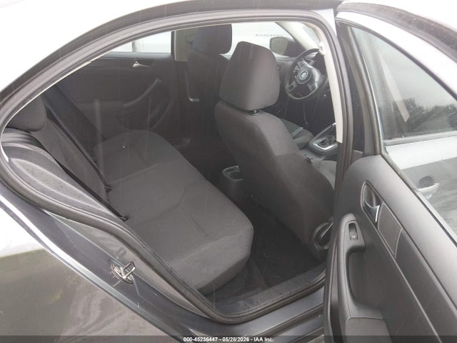 Volkswagen Jetta 2.0l S