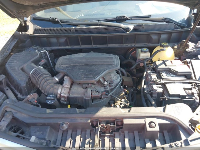 Cadillac XT5 Standard