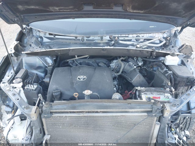 Toyota Highlander Le Plus