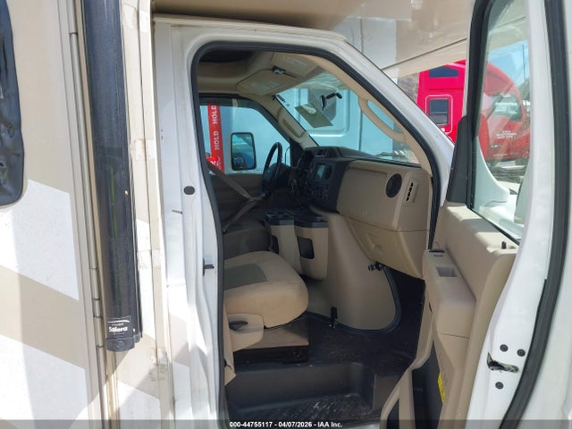 Ford E-450
