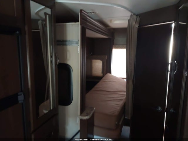 Ford E-450