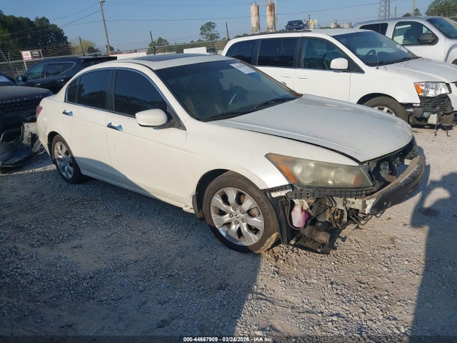 Salvage Honda Accord Image