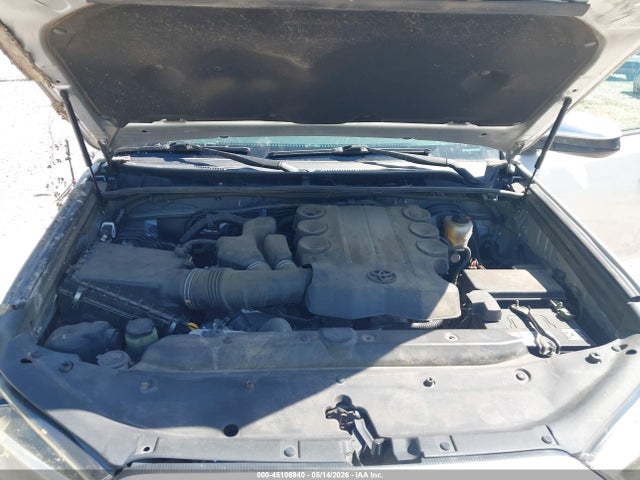 Toyota 4Runner Sr5