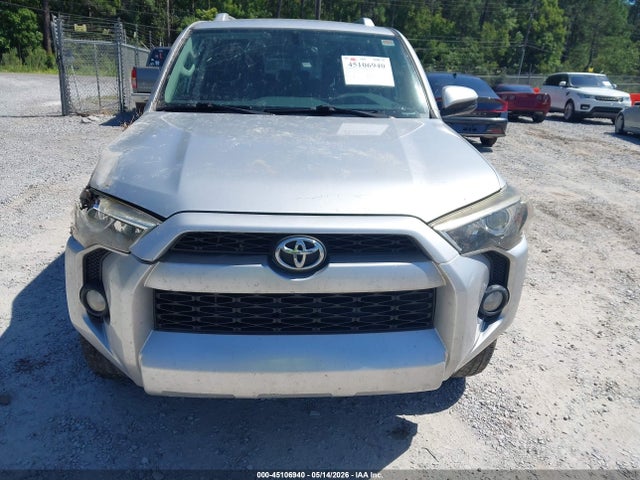 Toyota 4Runner Sr5