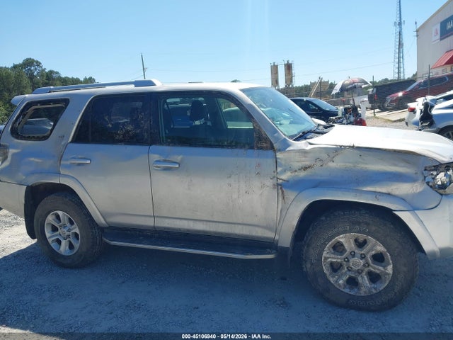 Toyota 4Runner Sr5