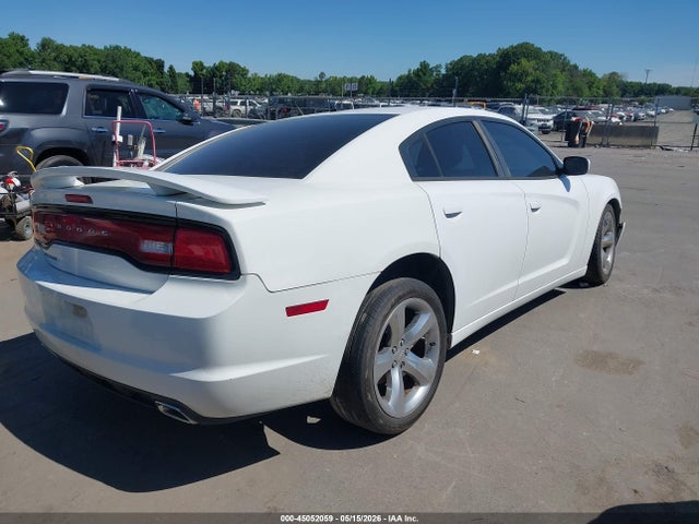 Dodge Charger Sxt