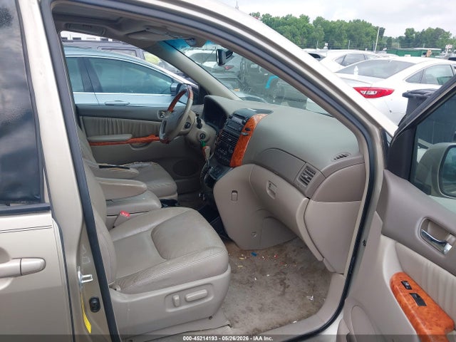 Toyota Sienna Xle Limited