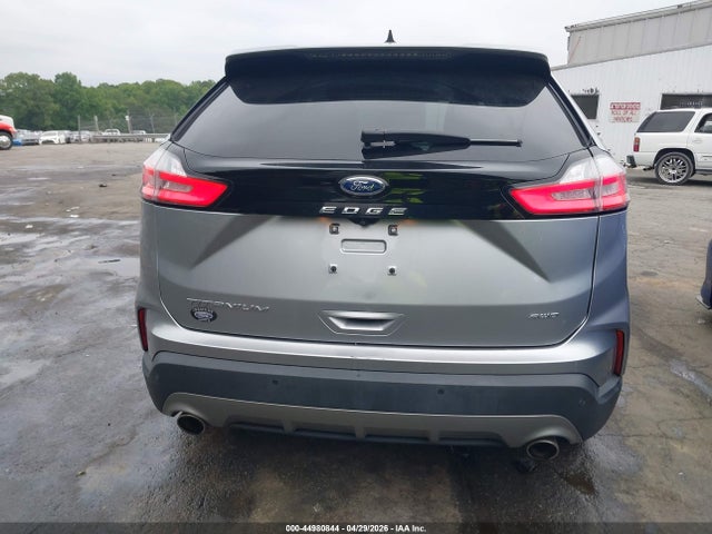 Ford Edge Titanium