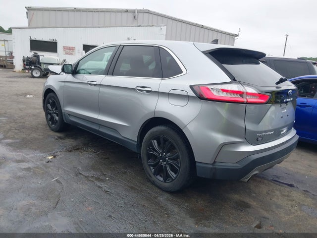 Ford Edge Titanium