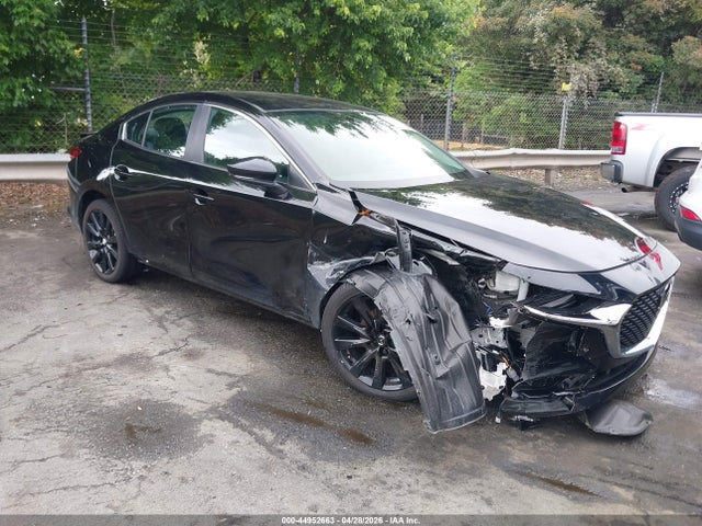 Salvage Mazda Mazda3 Image
