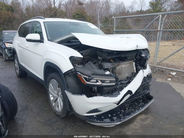 Salvage Volkswagen Atlas Image