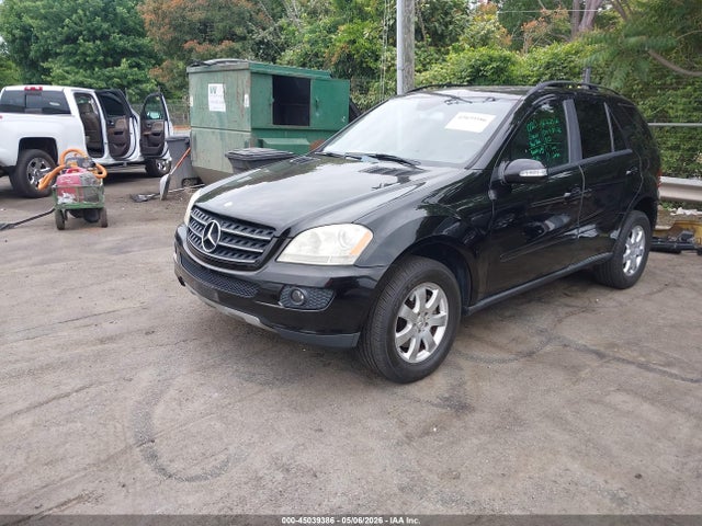 Mercedes-Benz M-Class 4matic