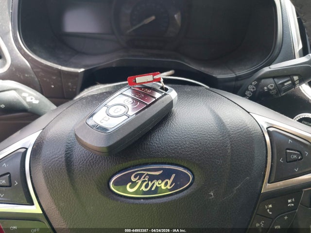 Ford Edge Titanium