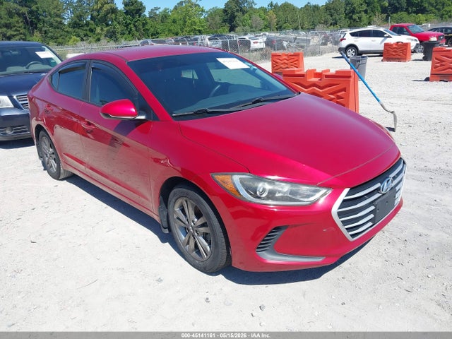 Salvage Hyundai ELANTRA Image