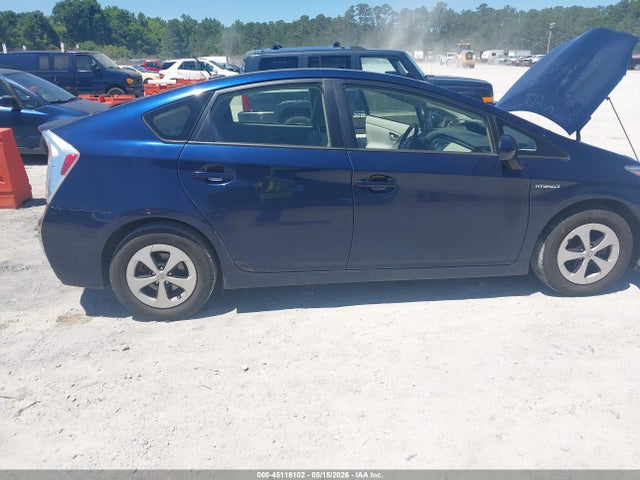 Toyota Prius Three