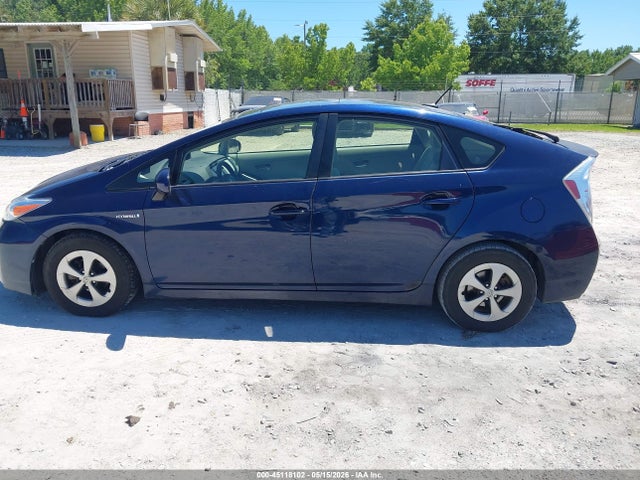 Toyota Prius Three