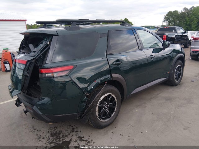 Nissan Pathfinder Rock Creek 4wd