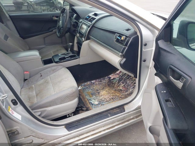 Toyota Camry L