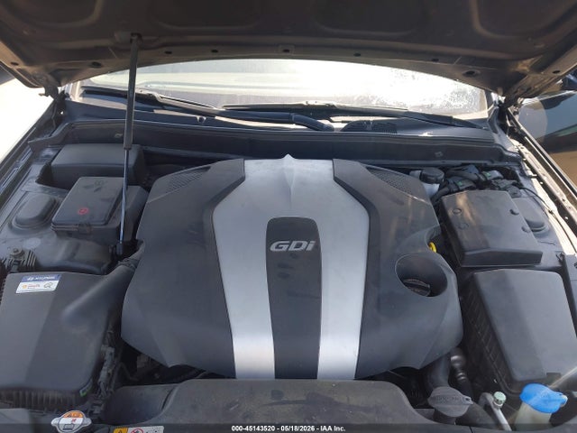 Hyundai Genesis 3.8